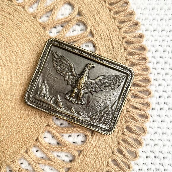 Brass Metal NOS Bald Eagle Spread Wings Soaring Mountains Trees Belt Buckle - Picture 1 of 5